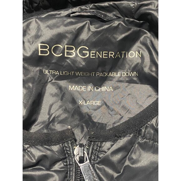 BCBG Ultra LIghtweight Packable Down Hooded Jacket in Black Size XL - Picture 6 of 6